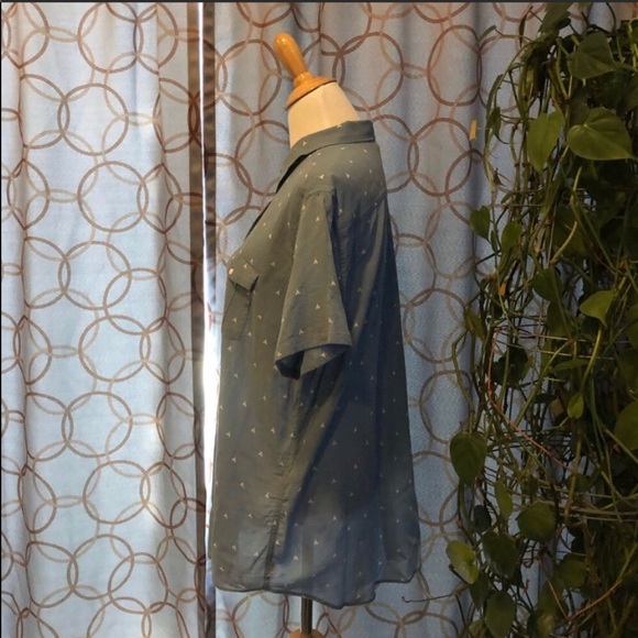 Eddie Bauer Teepee Graphic Button Down Shirt T2XL - Picture 3 of 5